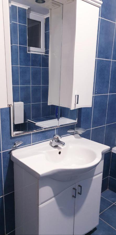 Apartman Mirage Sremska Mitrovica Exteriör bild